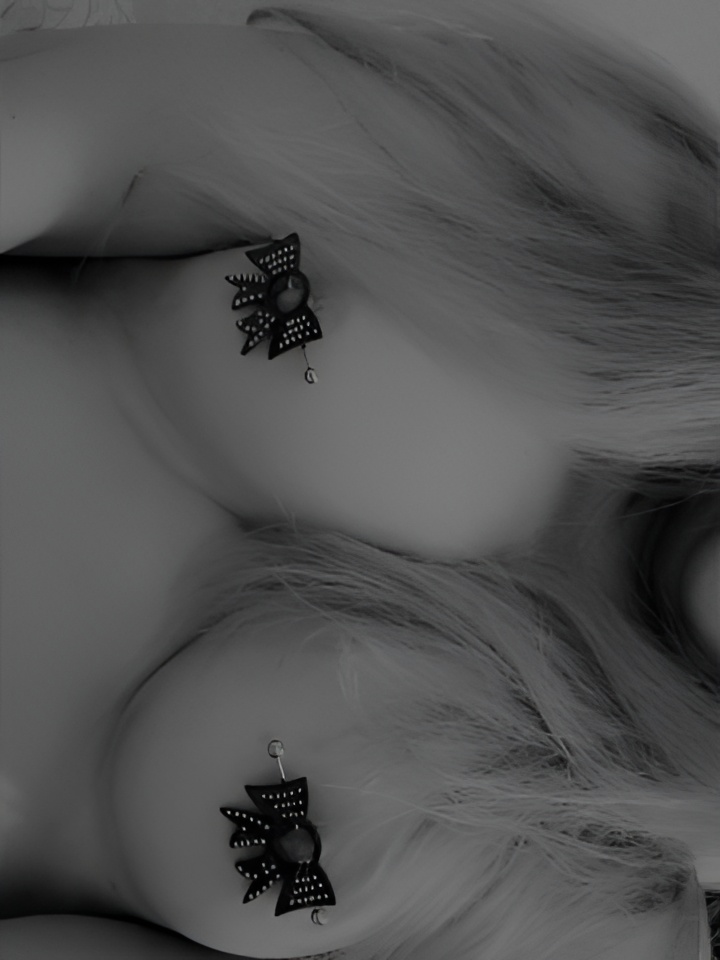 Софи привлекальеная девушка из Астаны цена от 5000 руб