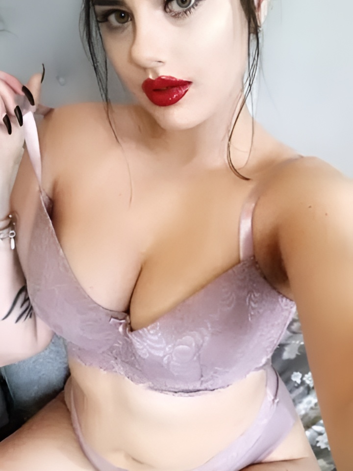 Индивидуалка Таира, доступна для личного знакомства от 10000 руб