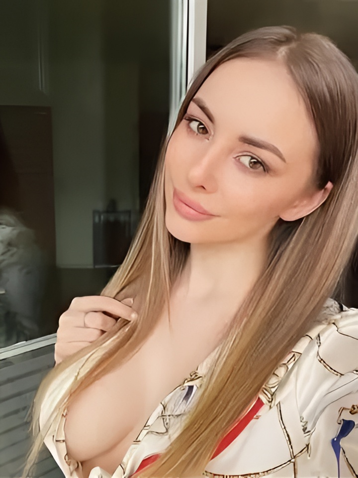 Юна привлекальеная девушка из Астаны цена от 3000 руб