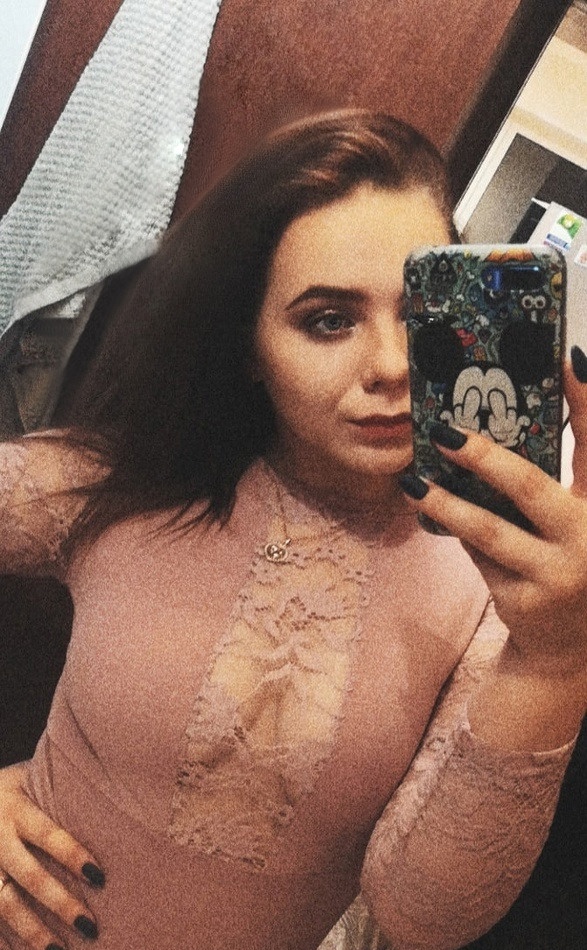 Карина привлекальеная девушка из Астаны цена от 3500 руб