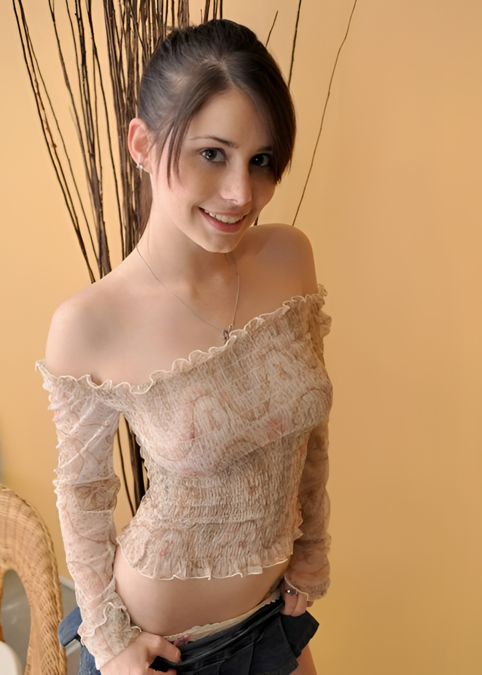 Елена привлекательная девушка из Астаны цена от 3000 руб