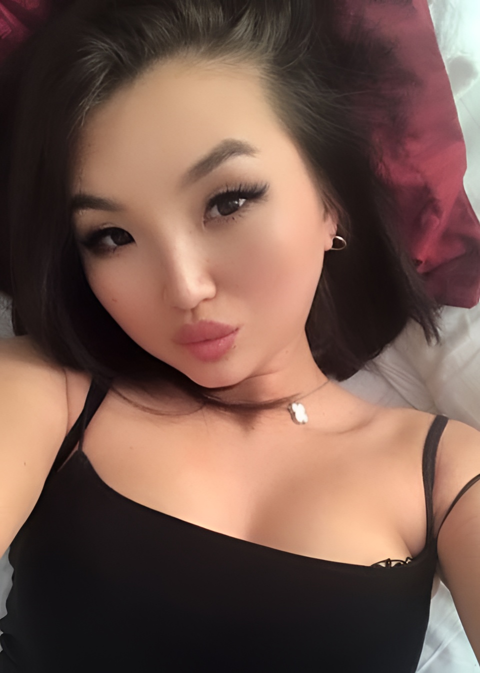 Мелания привлекательная девушка из Астаны цена от 16000 руб