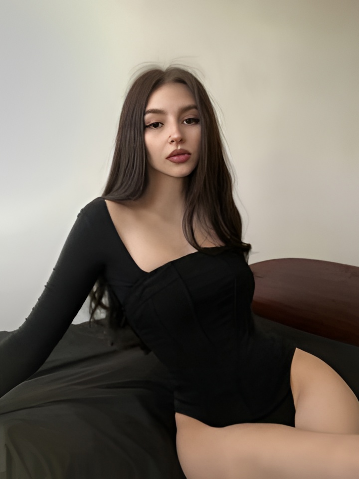 Индивидуалка Дарина, доступна для личного знакомства от 2000 руб