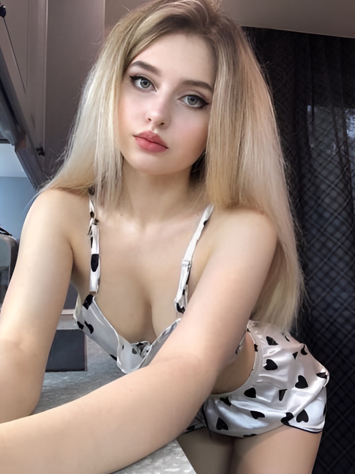 Индивидуалка Лаура, доступна для личного знакомства от 5000 руб