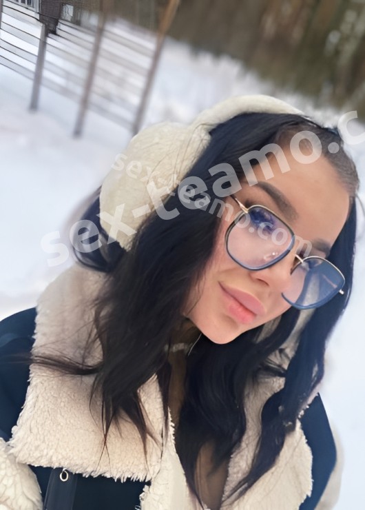 Рената привлекательная девушка из Астаны цена от 5000 руб