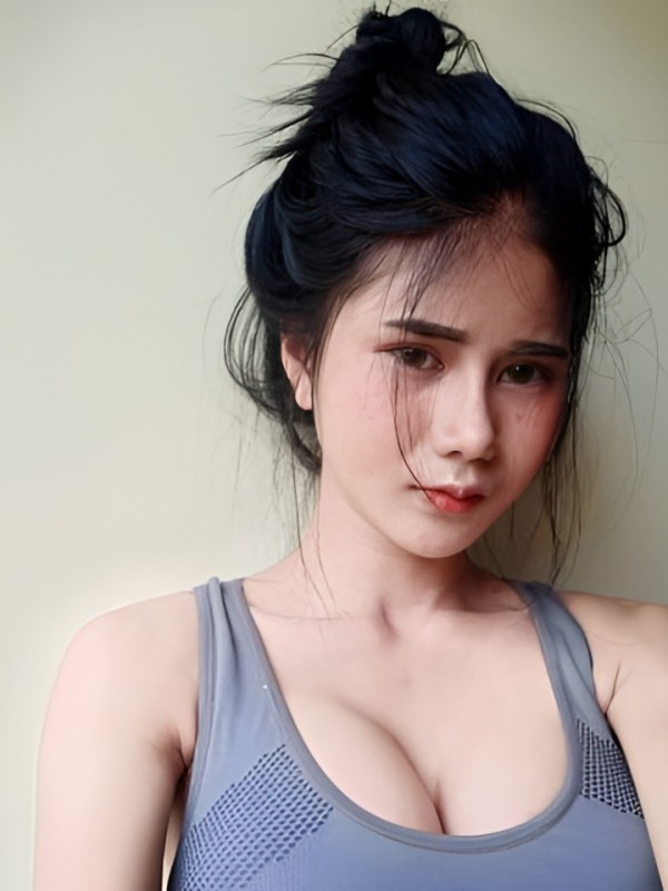 Сесилия привлекательная девушка из Астаны цена от 3000 руб