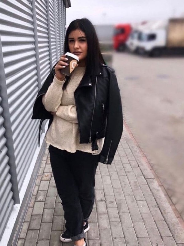 🎥 Алина привлекательная девушка из Астаны цена от 5000 руб