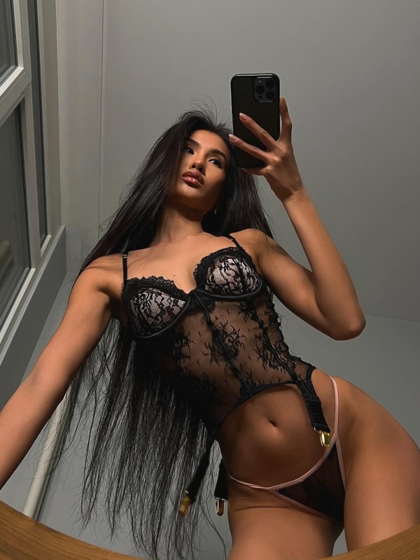 Ксюха привлекательная девушка из Астаны цена от 10000 руб